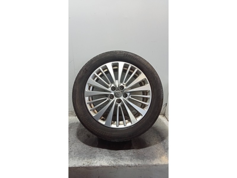 Recambio de juego llantas para opel grandland x excellence referencia OEM IAM  CUBIERTAS 225/55/18