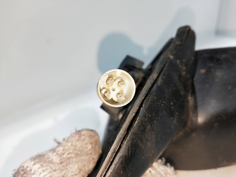 Recambio de retrovisor derecho para saab 900 2.0 referencia OEM IAM   ELECTRICO