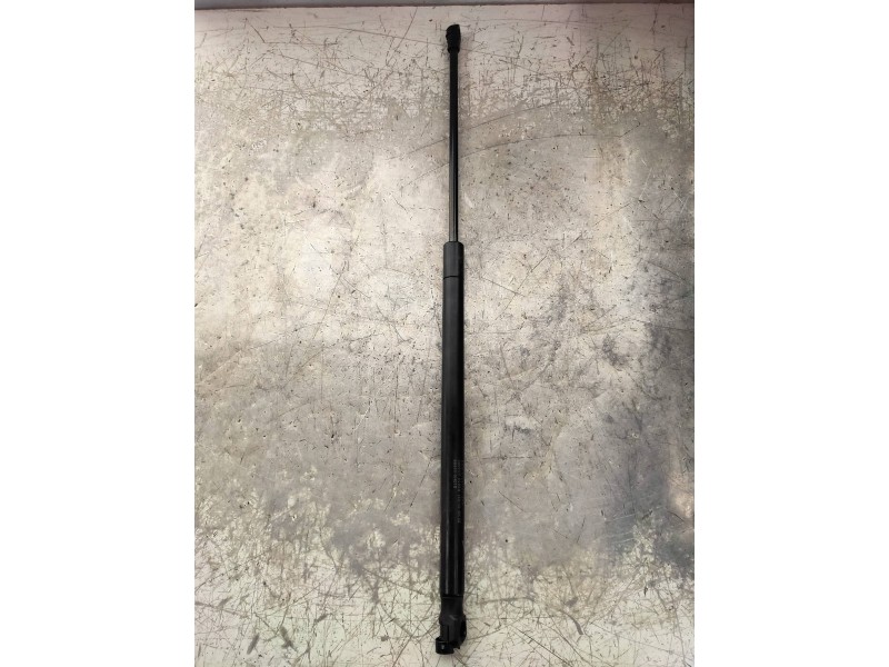 Recambio de amortiguadores maletero / porton para toyota aygo (kgb/wnb) 1.0 cat referencia OEM IAM 689500H010 3995SF 