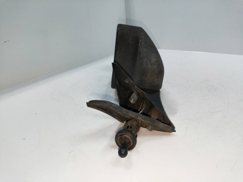Recambio de retrovisor izquierdo para seat 131 1.4 referencia OEM IAM   MANUAL