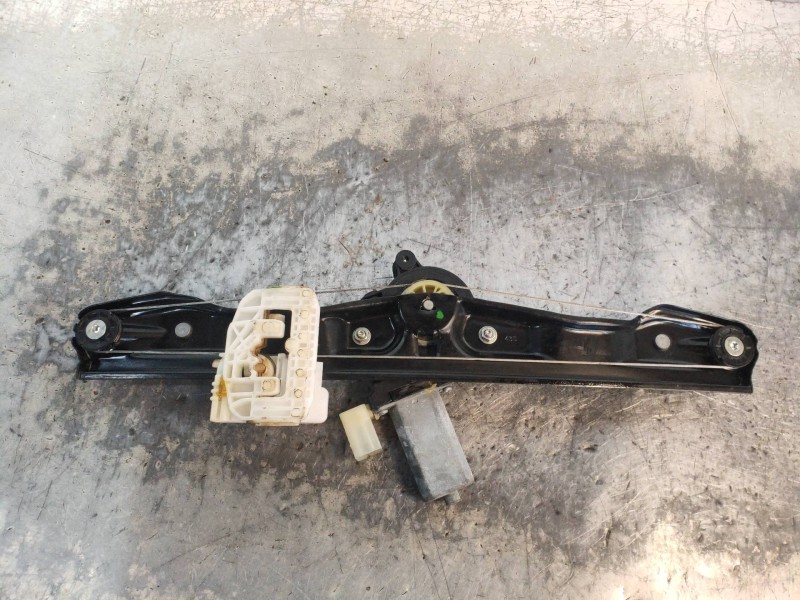 Recambio de elevalunas trasero izquierdo para bmw serie 3 lim. (f30) 318d referencia OEM IAM 7351049 17756710 51357281887