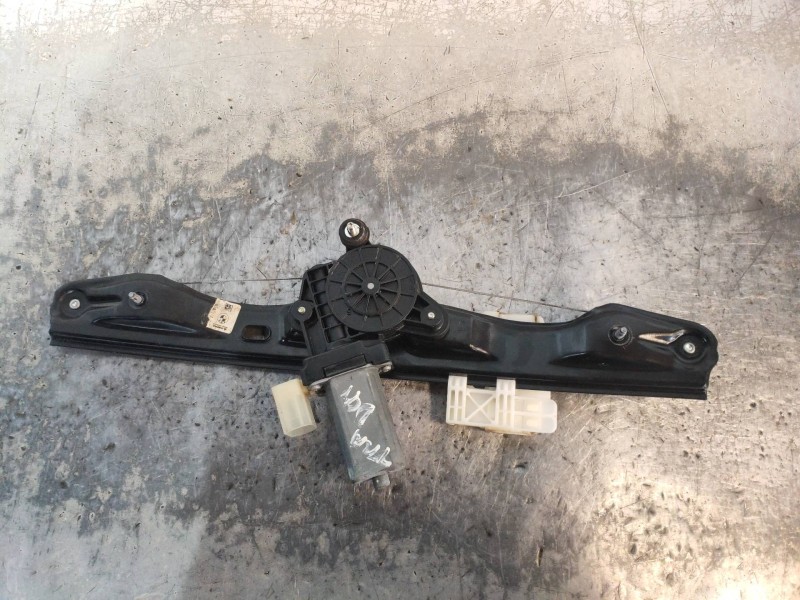 Recambio de elevalunas trasero derecho para bmw serie 3 lim. (f30) 318d referencia OEM IAM 7351050 1776710 51357281888