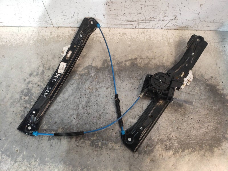 Recambio de elevalunas delantero derecho para bmw serie 3 lim. (f30) 318d referencia OEM IAM 725982415 13262410 36201000 5133728