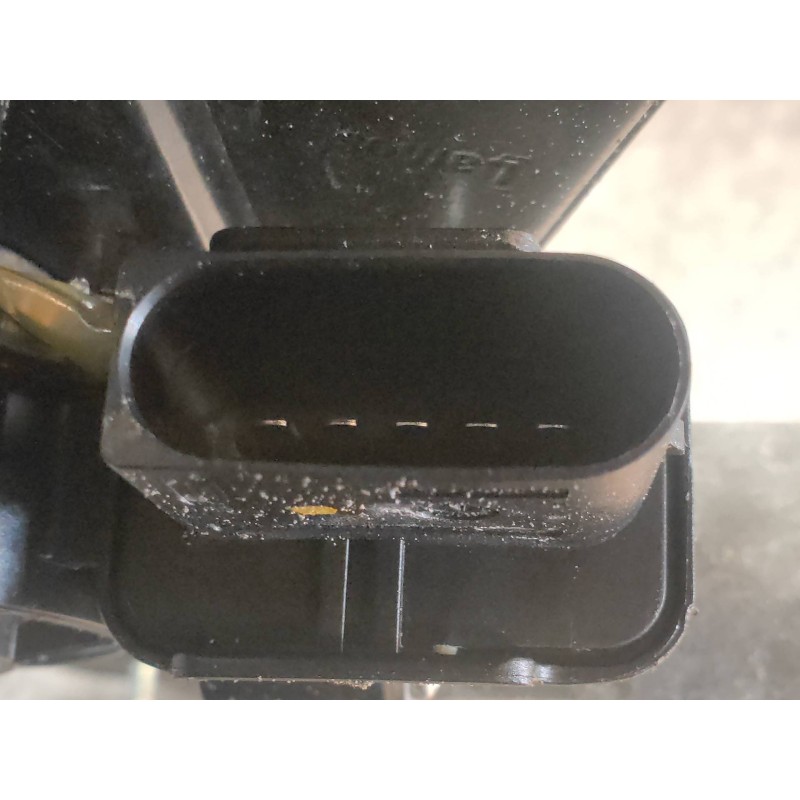 Recambio de elevalunas delantero derecho para bmw serie 3 lim. (f30) 318d referencia OEM IAM 725982415 13262410 36201000 5133728