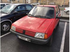 peugeot 205 berlina del año 1990