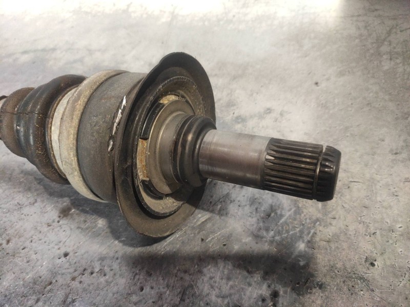 Recambio de transmision trasera izquierda para bmw serie 3 lim. (f30) 318d referencia OEM IAM 7597681AI04  33208680347