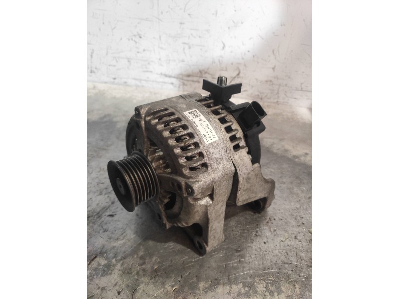 Recambio de alternador para bmw serie 3 lim. (f30) 318d referencia OEM IAM 1042118181 764013103 12317646815