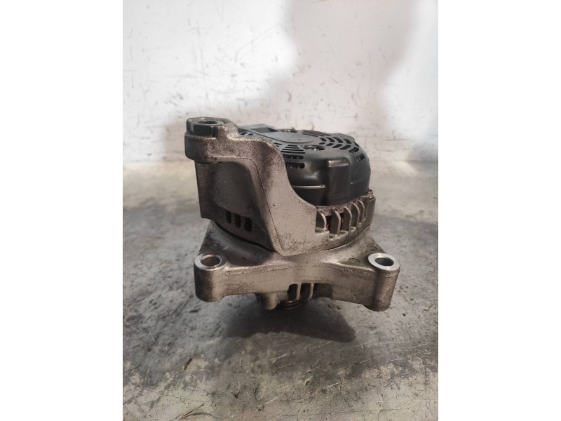 Recambio de alternador para bmw serie 3 lim. (f30) 318d referencia OEM IAM 1042118181 764013103 12317646815