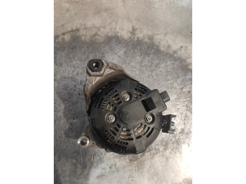 Recambio de alternador para bmw serie 3 lim. (f30) 318d referencia OEM IAM 1042118181 764013103 12317646815