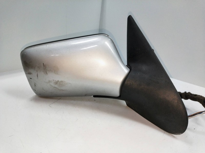 Recambio de retrovisor derecho para seat cordoba berlina (6k2) referencia OEM IAM   ELECTRICO