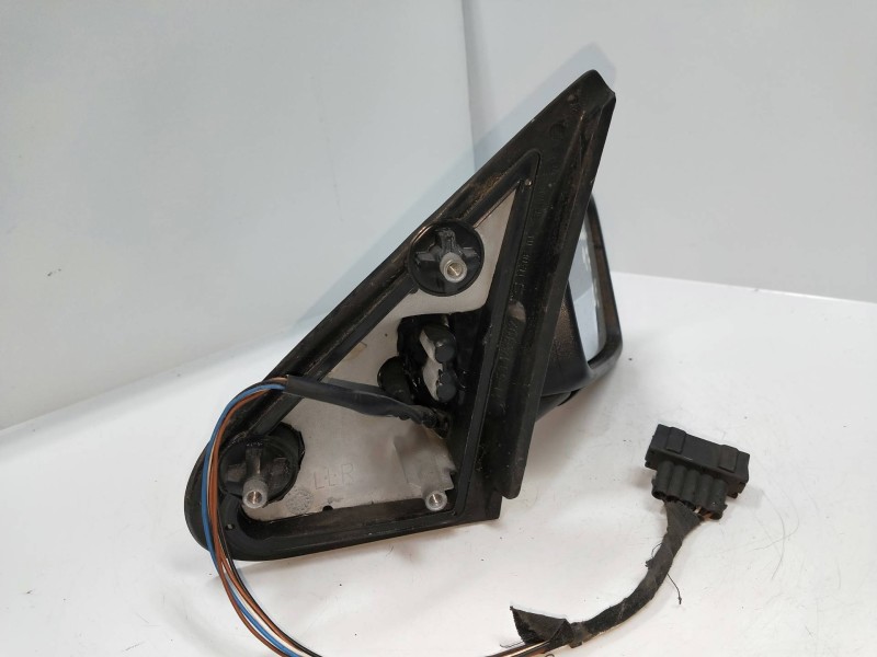 Recambio de retrovisor derecho para seat cordoba berlina (6k2) referencia OEM IAM   ELECTRICO