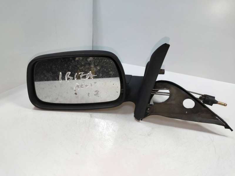 Recambio de retrovisor izquierdo para seat ibiza referencia OEM IAM   MANUAL