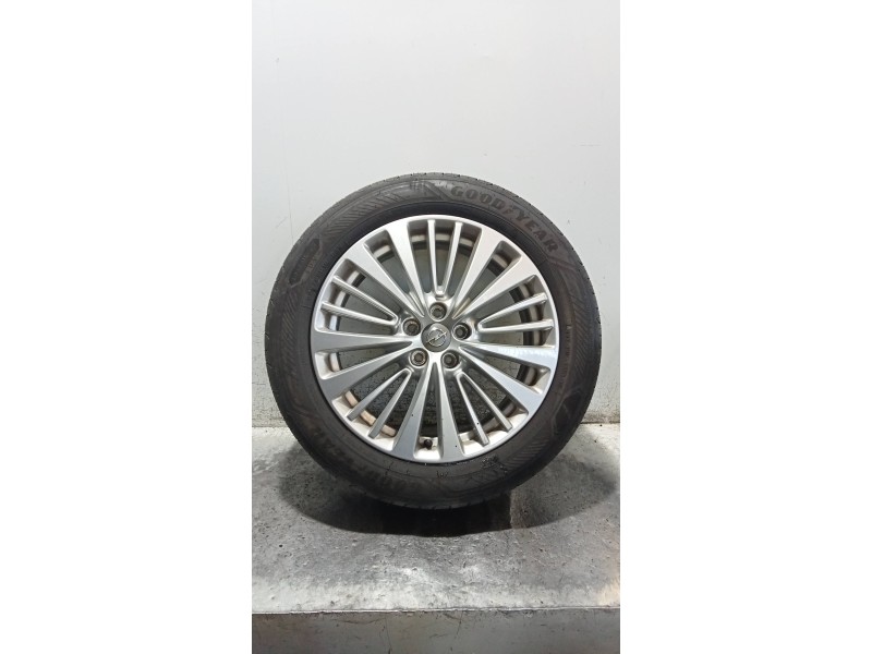 Recambio de juego llantas para opel grandland x excellence referencia OEM IAM  CUBIERTAS 225/55/18