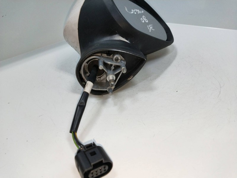 Recambio de retrovisor derecho para seat leon (1p1) referencia OEM IAM   ELECTRICO
