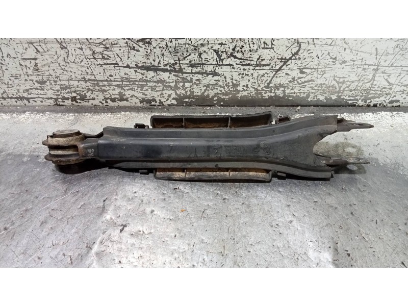 Recambio de brazo suspension inferior trasero derecho para mercedes clase glk (w204) glk glk 220 cdi be (204.902) referencia OEM