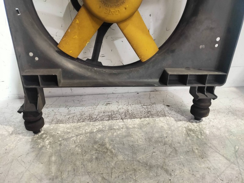 Recambio de electroventilador para ford fiesta berlina (dx) ambiente referencia OEM IAM 8240171 96FB8146AG 