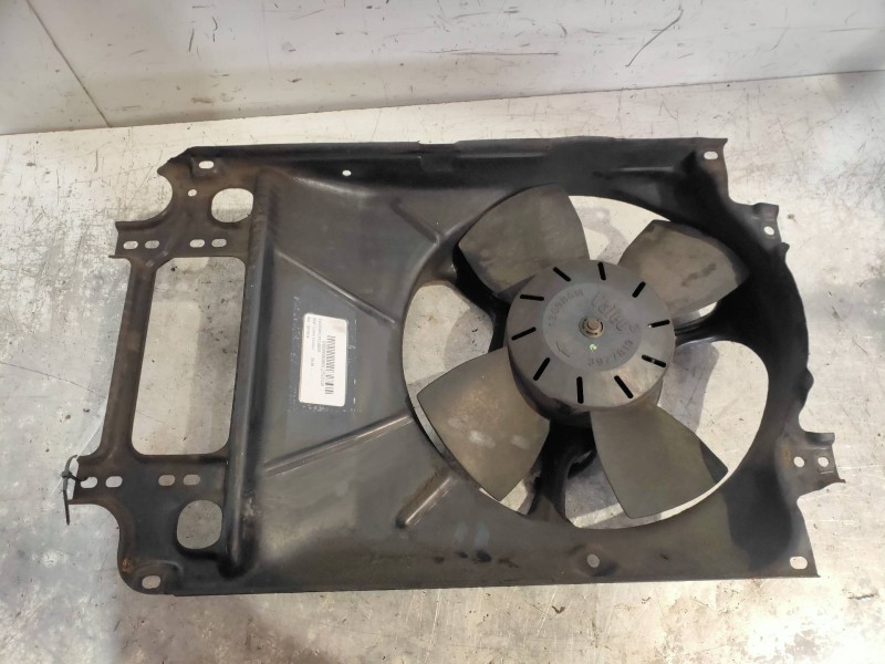 Recambio de electroventilador para seat terra familiar referencia OEM IAM 3977819 130986M 