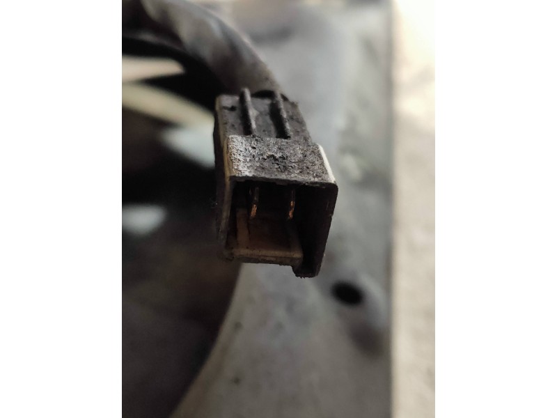 Recambio de electroventilador para seat terra familiar referencia OEM IAM 3977819 130986M 