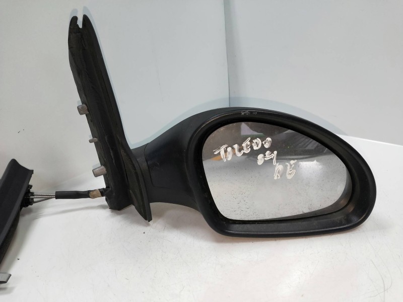 Recambio de retrovisor derecho para seat toledo (5p2) referencia OEM IAM   MANUAL