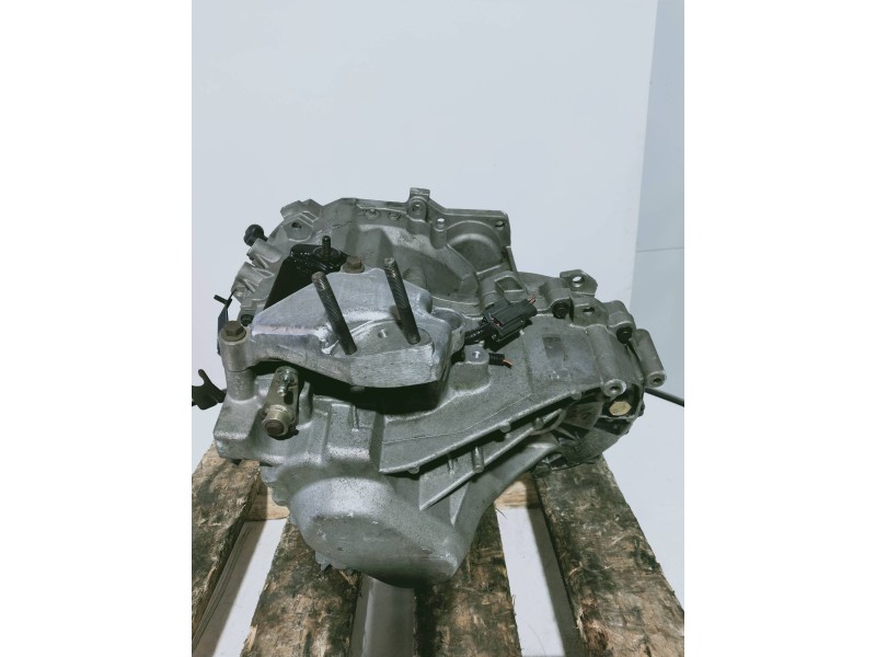 Recambio de caja cambios para mitsubishi space star (dg0) 1900 di-d comfort referencia OEM IAM   