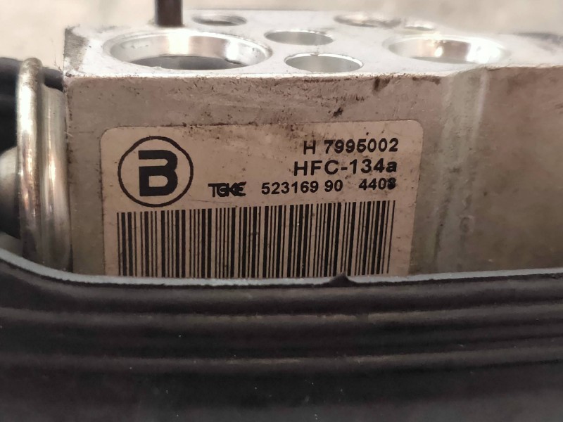 Recambio de evaporador aire acondicionado para audi a4 ber. (b8) 2.0 16v tdi referencia OEM IAM H1392009 52316990 H7995002 