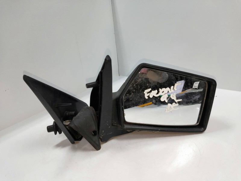 Recambio de retrovisor derecho para skoda favorit (781) ls referencia OEM IAM   MANUAL
