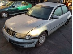 volkswagen passat berlina (3b2) del año 2000