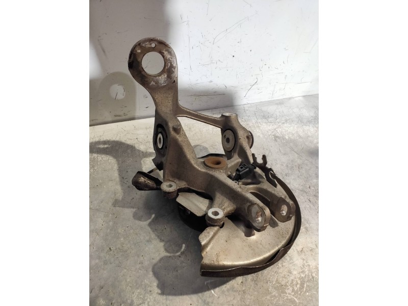 Recambio de mangueta trasera izquierda para audi a4 ber. (b8) 2.0 16v tdi referencia OEM IAM   