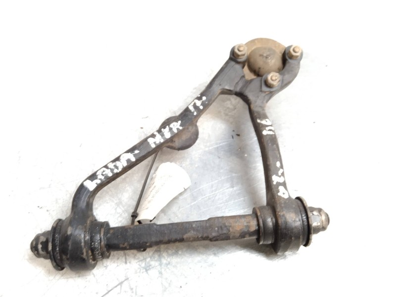 Recambio de brazo suspension superior delantero derecho para lada niva ( 2121 / 21213 / 21214 / 21215 ) niva off road pur refere