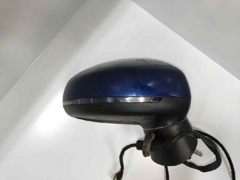 Recambio de retrovisor derecho para audi a1 (8x) 1.6 tdi referencia OEM IAM   ELECTRICO