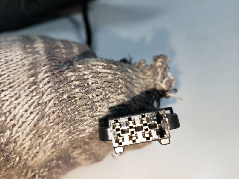 Recambio de retrovisor derecho para skoda spaceback (5h) referencia OEM IAM   ELECTRICO