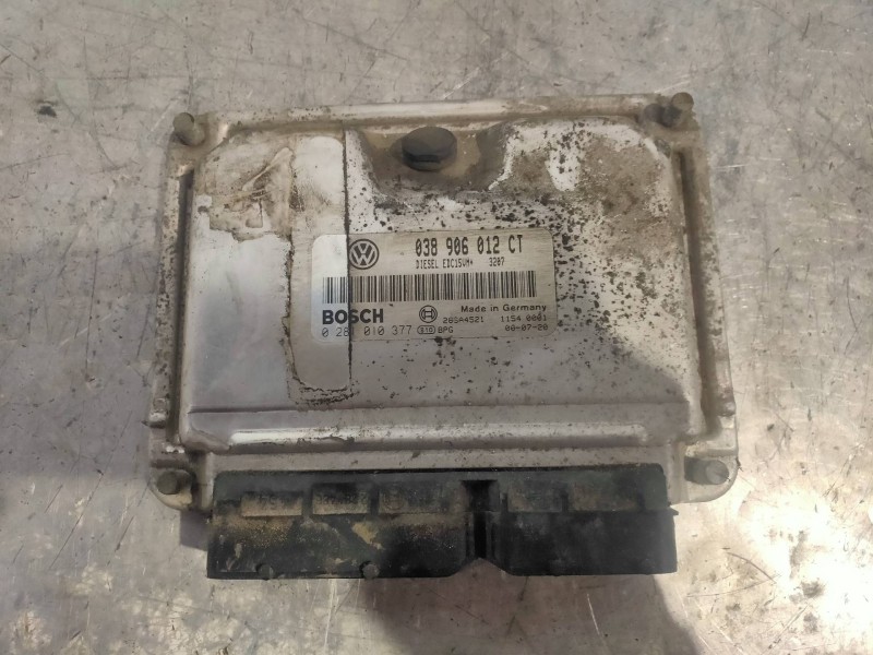 Recambio de centralita motor uce para volkswagen polo berlina (6n2) conceptline referencia OEM IAM 0281010377 038906012CT 28SA45