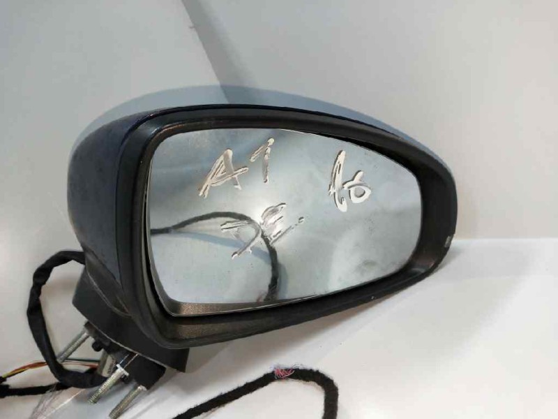 Recambio de retrovisor derecho para audi a1 (8x) 1.6 tdi referencia OEM IAM   ELECTRICO