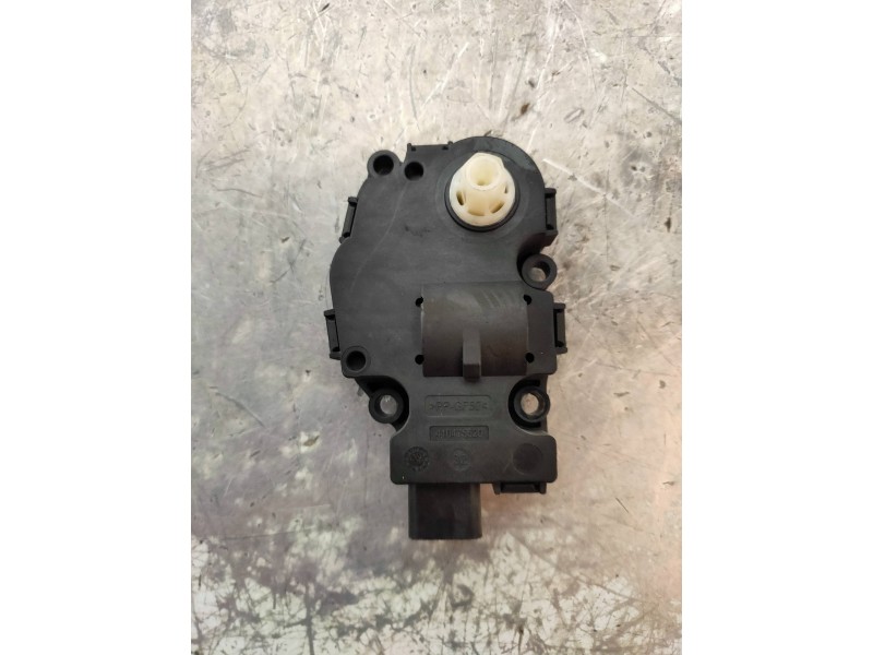 Recambio de motor apertura trampillas climatizador para audi a4 ber. (b8) 2.0 16v tdi referencia OEM IAM K9749005  