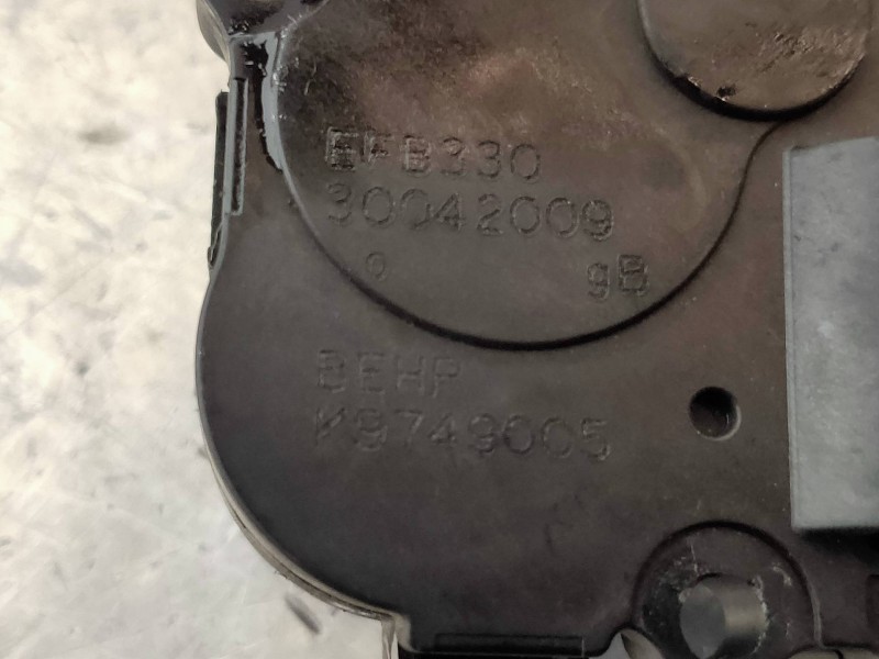 Recambio de motor apertura trampillas climatizador para audi a4 ber. (b8) 2.0 16v tdi referencia OEM IAM K9749005  