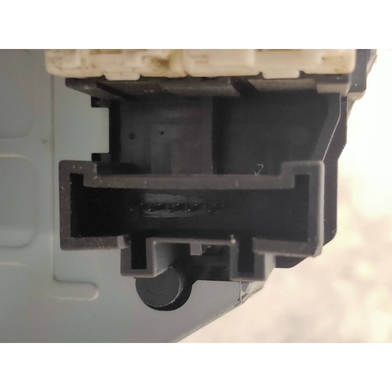 Recambio de columna direccion para mercedes citan (w415) combi 109 cdi lang (a2) (415703) referencia OEM IAM 8201514069 EA9CEC01