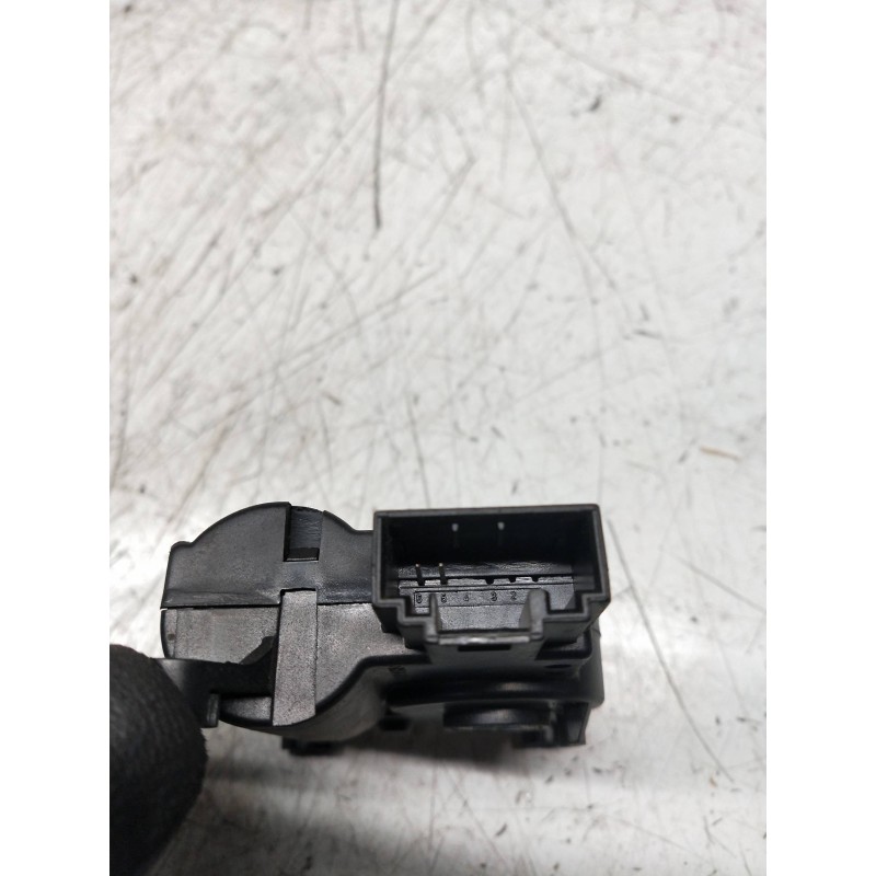 Recambio de motor apertura trampillas climatizador para mercedes citan (w415) combi 109 cdi lang (a2) (415703) referencia OEM IA