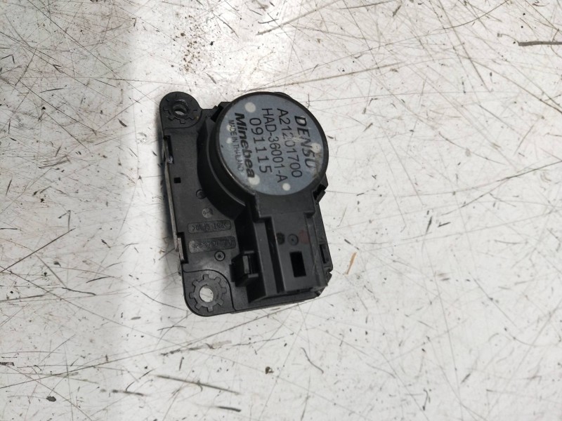 Recambio de motor apertura trampillas climatizador para mercedes citan (w415) combi 109 cdi lang (a2) (415703) referencia OEM IA