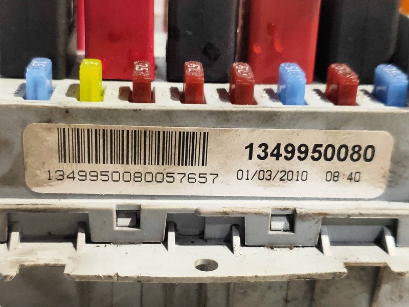 Recambio de caja reles / fusibles para fiat ducato caja cerrada 35 (06.2006 =>) l1h1 160 multijet power referencia OEM IAM 13499