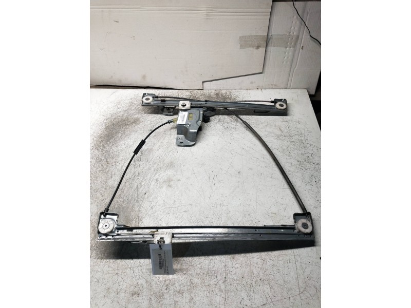 Recambio de elevalunas delantero derecho para mercedes citan (w415) combi 109 cdi lang (a2) (415703) referencia OEM IAM 12800118