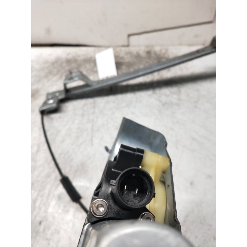 Recambio de elevalunas delantero derecho para mercedes citan (w415) combi 109 cdi lang (a2) (415703) referencia OEM IAM 12800118