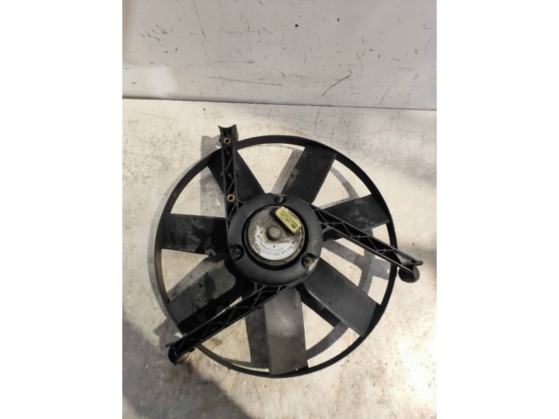Recambio de electroventilador para volkswagen polo berlina (6n2) conceptline referencia OEM IAM 0130107283  