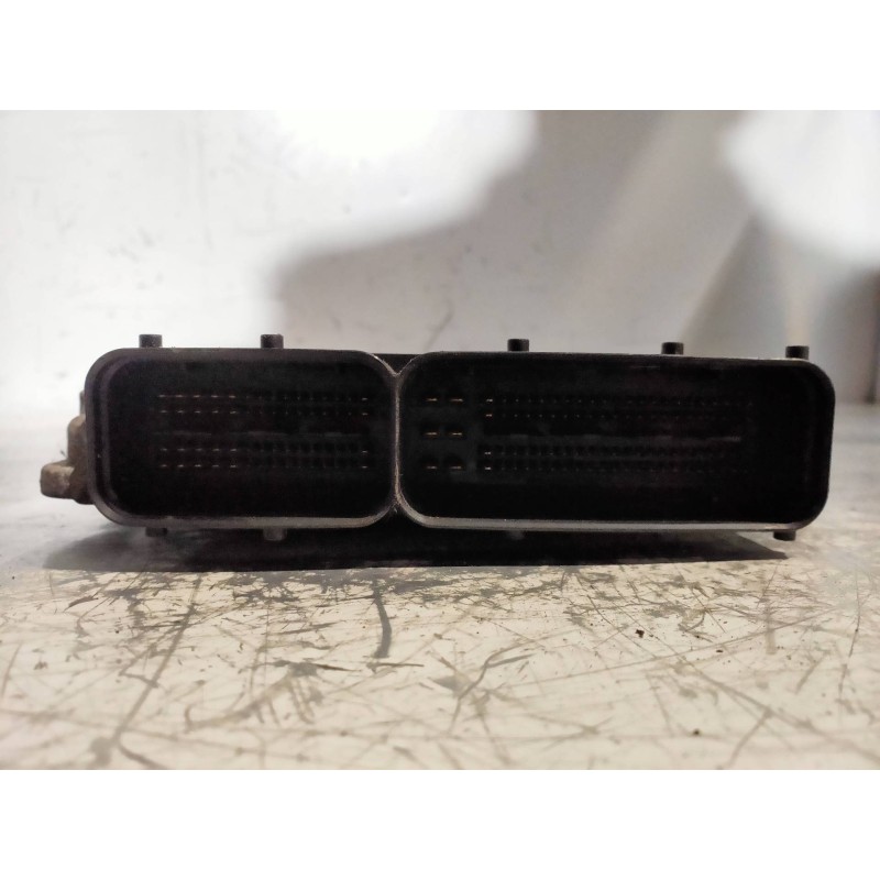 Recambio de centralita motor uce para volkswagen golf v berlina (1k1) trendline referencia OEM IAM 0281011843 03G906016ET 1039S0