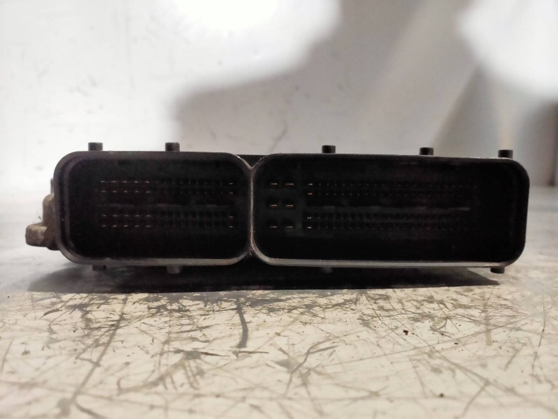 Recambio de centralita motor uce para volkswagen golf v berlina (1k1) trendline referencia OEM IAM 0281011843 03G906016ET 1039S0