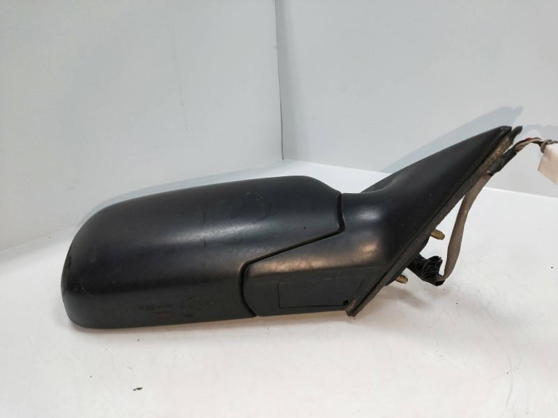 Recambio de retrovisor derecho para toyota corolla (e11) referencia OEM IAM   ELECTRICO