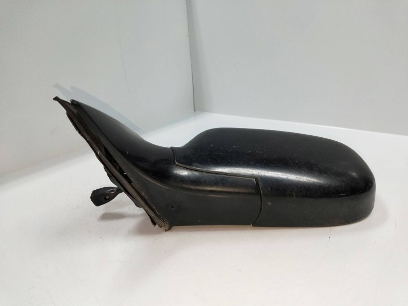 Recambio de retrovisor izquierdo para toyota corolla 1.8 referencia OEM IAM   MANUAL