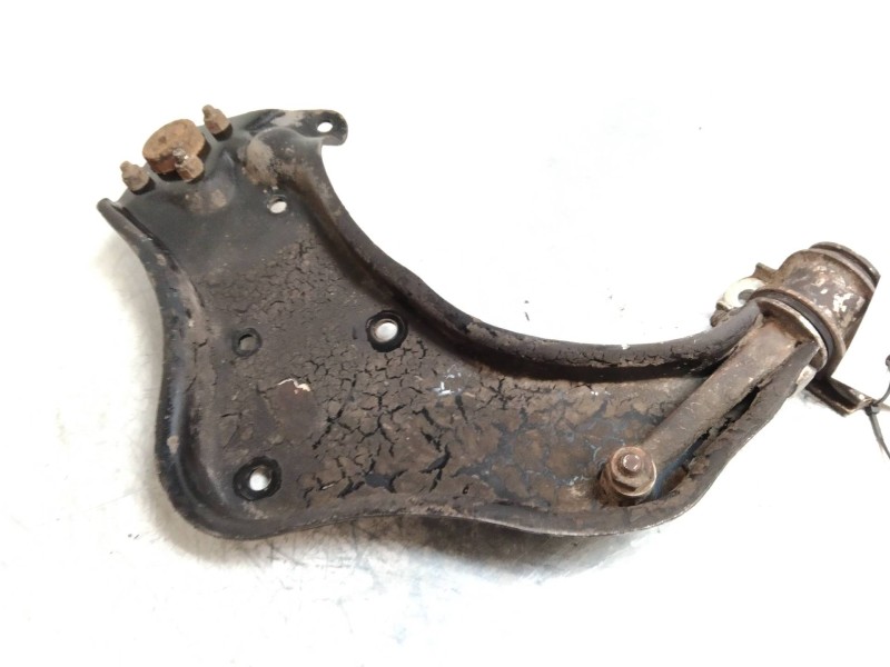 Recambio de brazo suspension inferior delantero izquierdo para lancia delta 1.6 referencia OEM IAM   