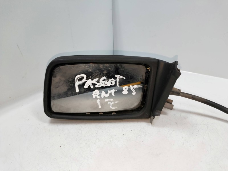 Recambio de retrovisor izquierdo para volkswagen passat (321/23/27/31) 1.8 referencia OEM IAM   MANUAL Recambio de retrovisor izquierdo para volkswagen passat (321/23/27/31) 1.8 referencia OEM IAM   MANUAL
