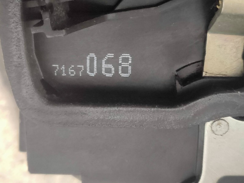 Recambio de motor cierre centralizado delantero derecho para bmw x3 (e83) 2.0d referencia OEM IAM 7167068  