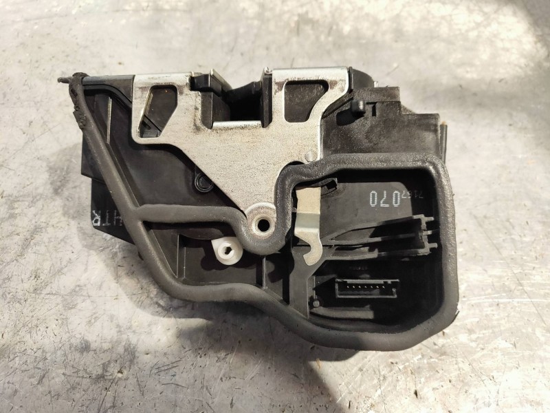 Recambio de motor cierre centralizado trasero derecho para bmw x3 (e83) 2.0d referencia OEM IAM 7167065  